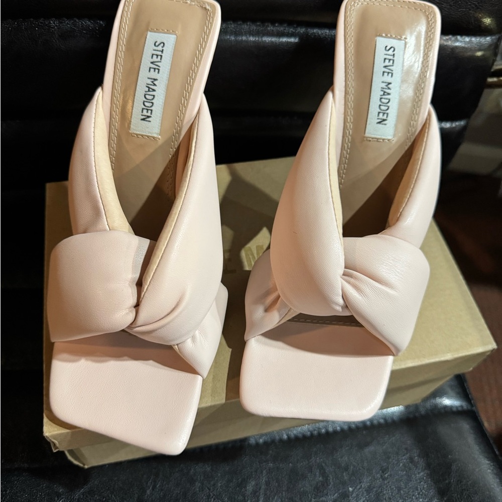 Steve Madden Women's Blush Knotted Mules